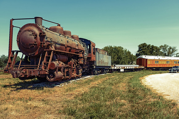RUSTED LOCOMOTIVE