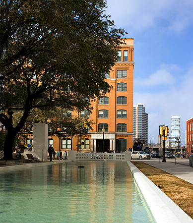 DALLAS, TX
