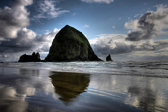 HAYSTACK ROCK, OR